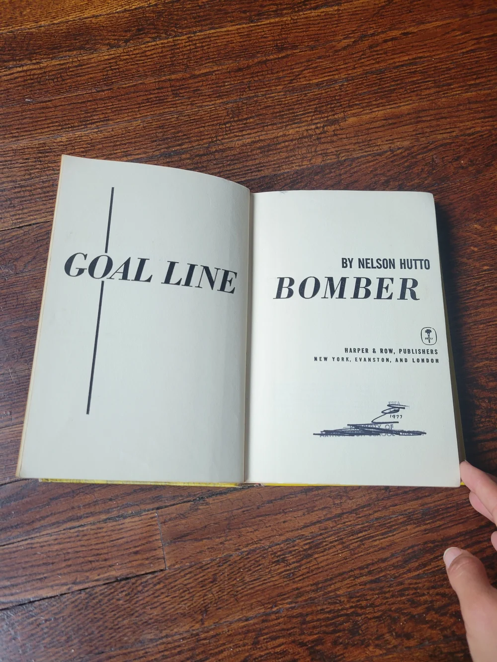 Vintagr GOAL LINE BOMBER by Nelson Hutto Literature/Sports Book